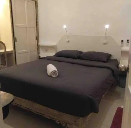 Blue Lagoon 5 Bedrooms Near And Airport كوتا
