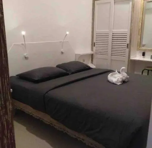 فيلة Blue Lagoon 5 Bedrooms Near And Airport كوتا