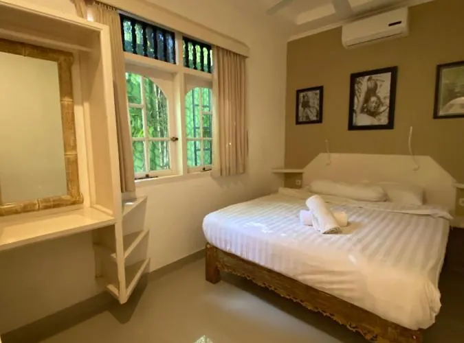 Blue Lagoon 5 Bedrooms Near And Airport فيلة