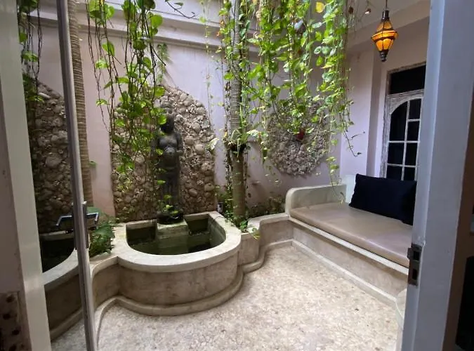 Blue Lagoon 5 Bedrooms Near And Airport فيلة