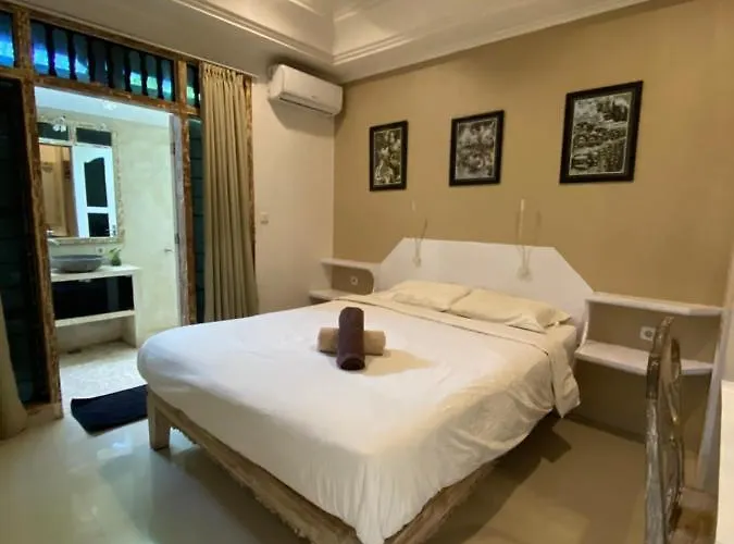 Blue Lagoon 5 Bedrooms Near And Airport
