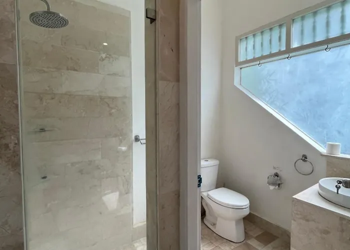 فيلة Blue Lagoon 5 Bedrooms Near And Airport كوتا