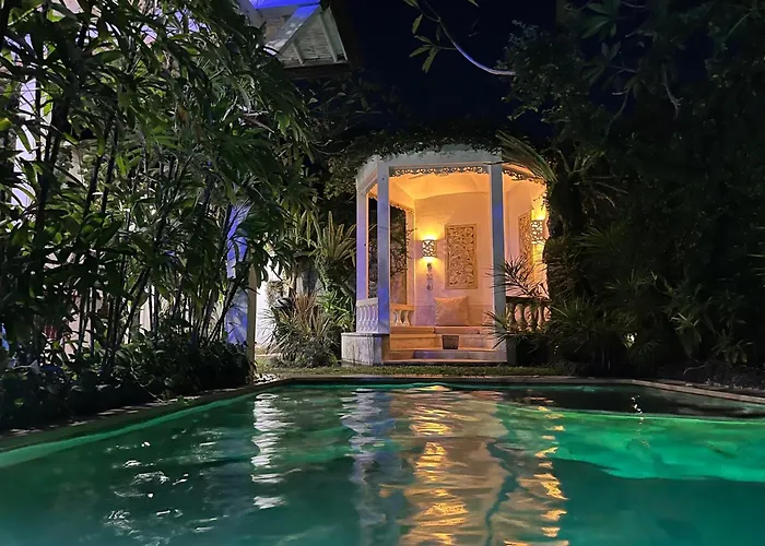 Blue Lagoon 5 Bedrooms Near And Airport فيلة كوتا