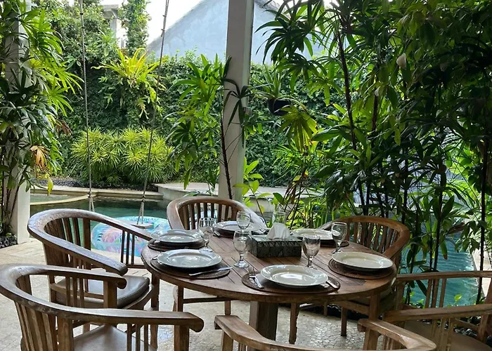 Blue Lagoon 5 Bedrooms Near And Airport